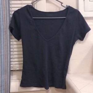 Brandy Melville baby crop top